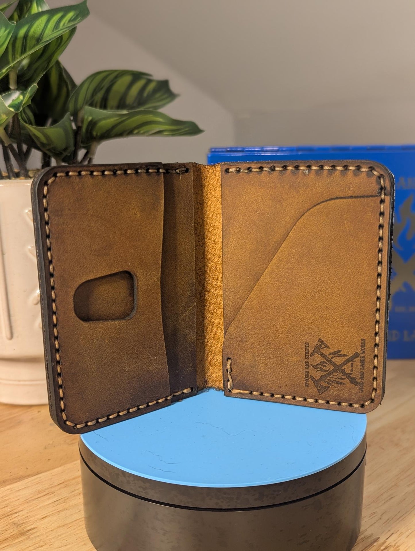 Leather bi-fold wallet