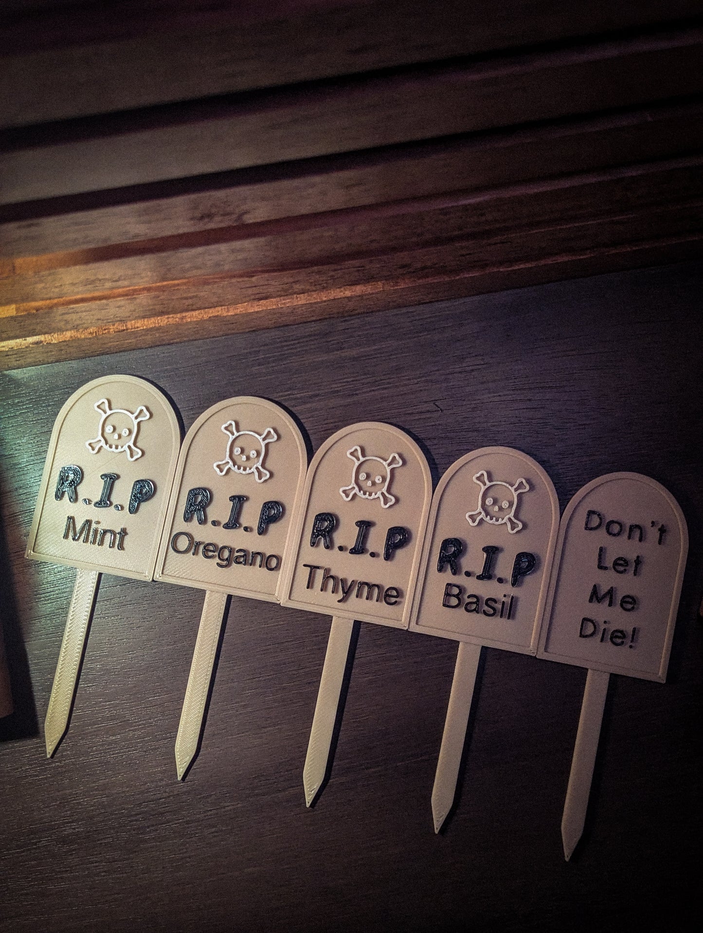 Herb garden tombstones 5pk