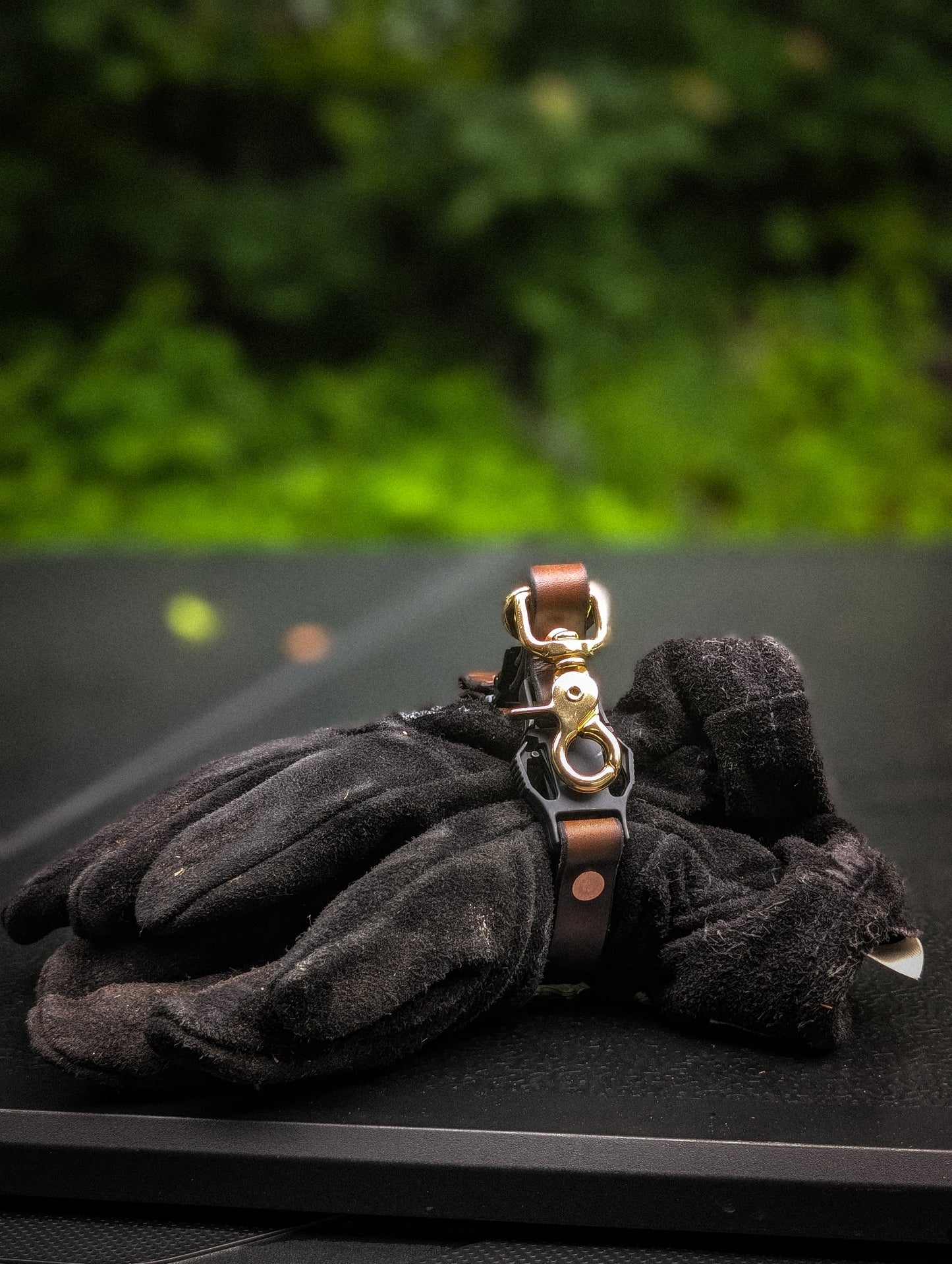 Smoke Eater’s Glove Strap