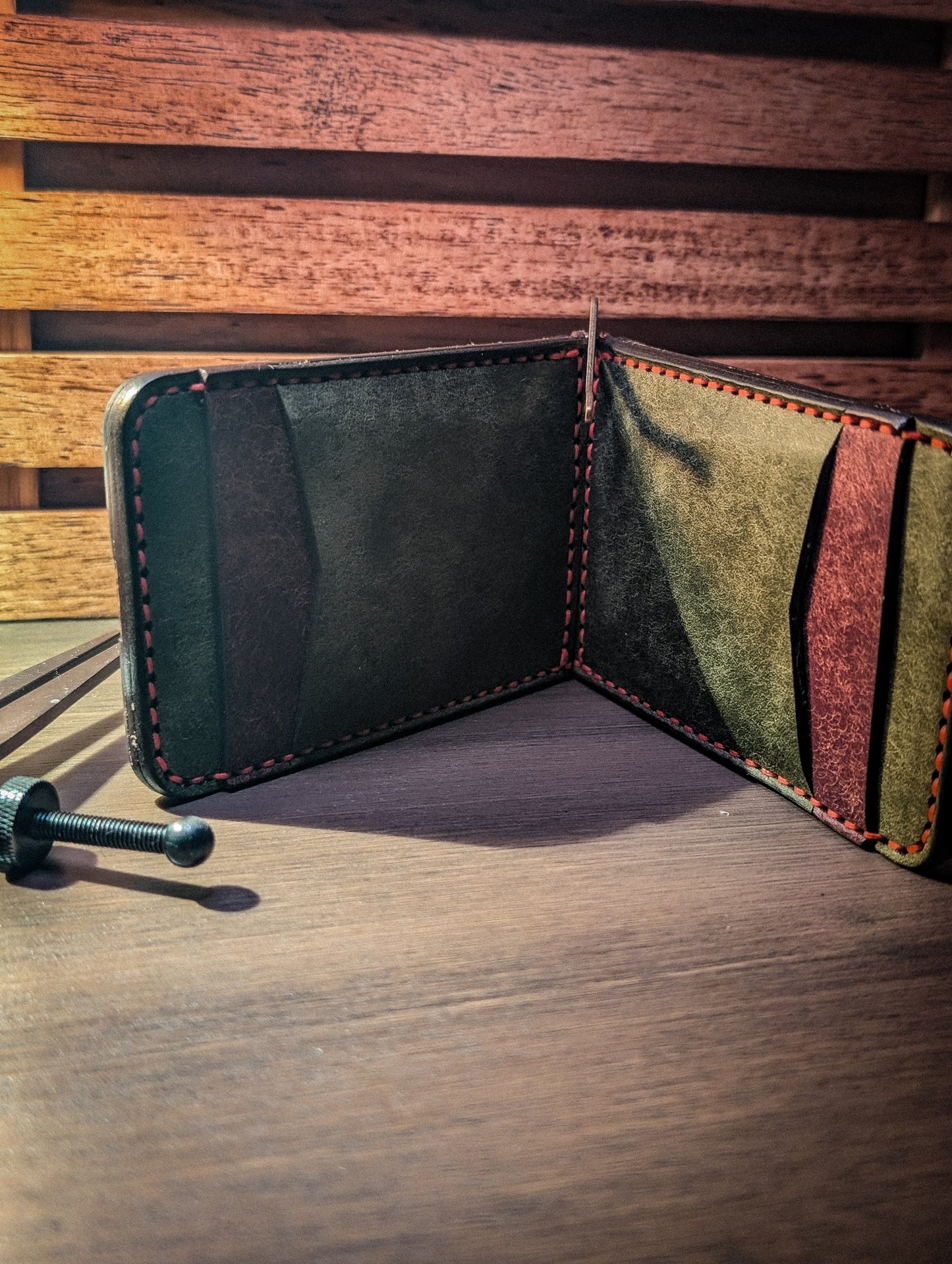 Emero money clip wallet